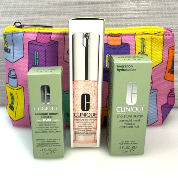 Clinique bag and skincare - Picture 2 of 4